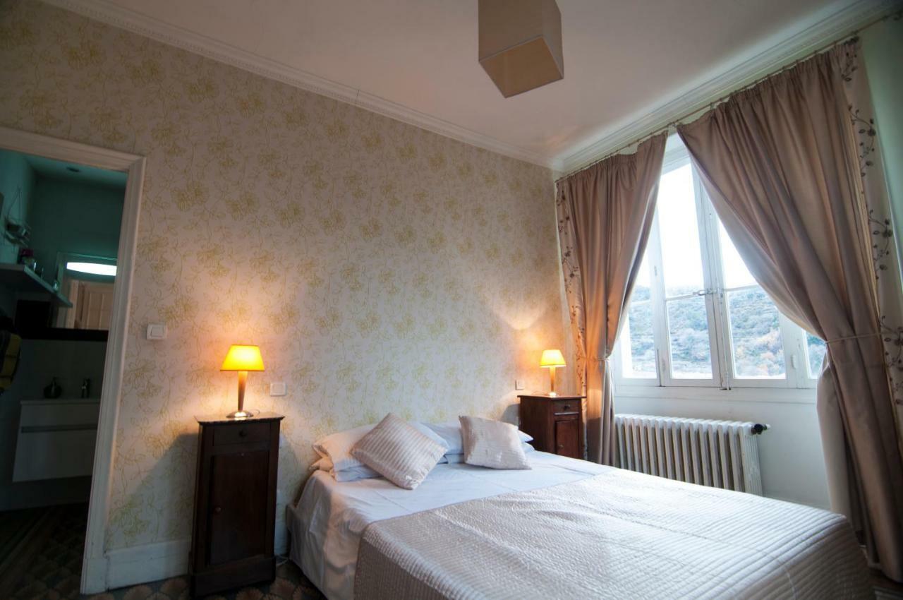 Appartements Ria Sirach Bagian luar foto