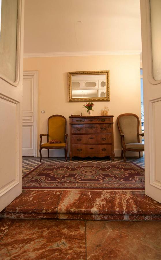 Appartements Ria Sirach Bagian luar foto